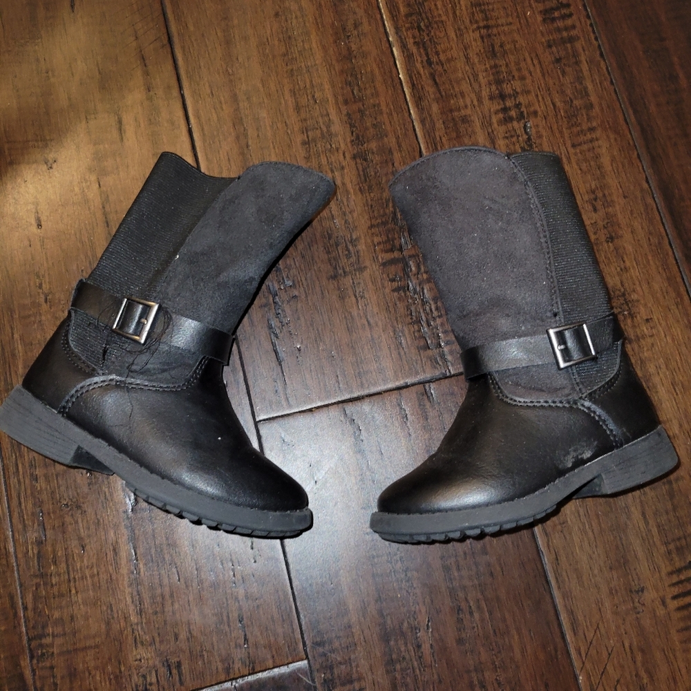 Oshkosh B'gosh Black Boots sz 6